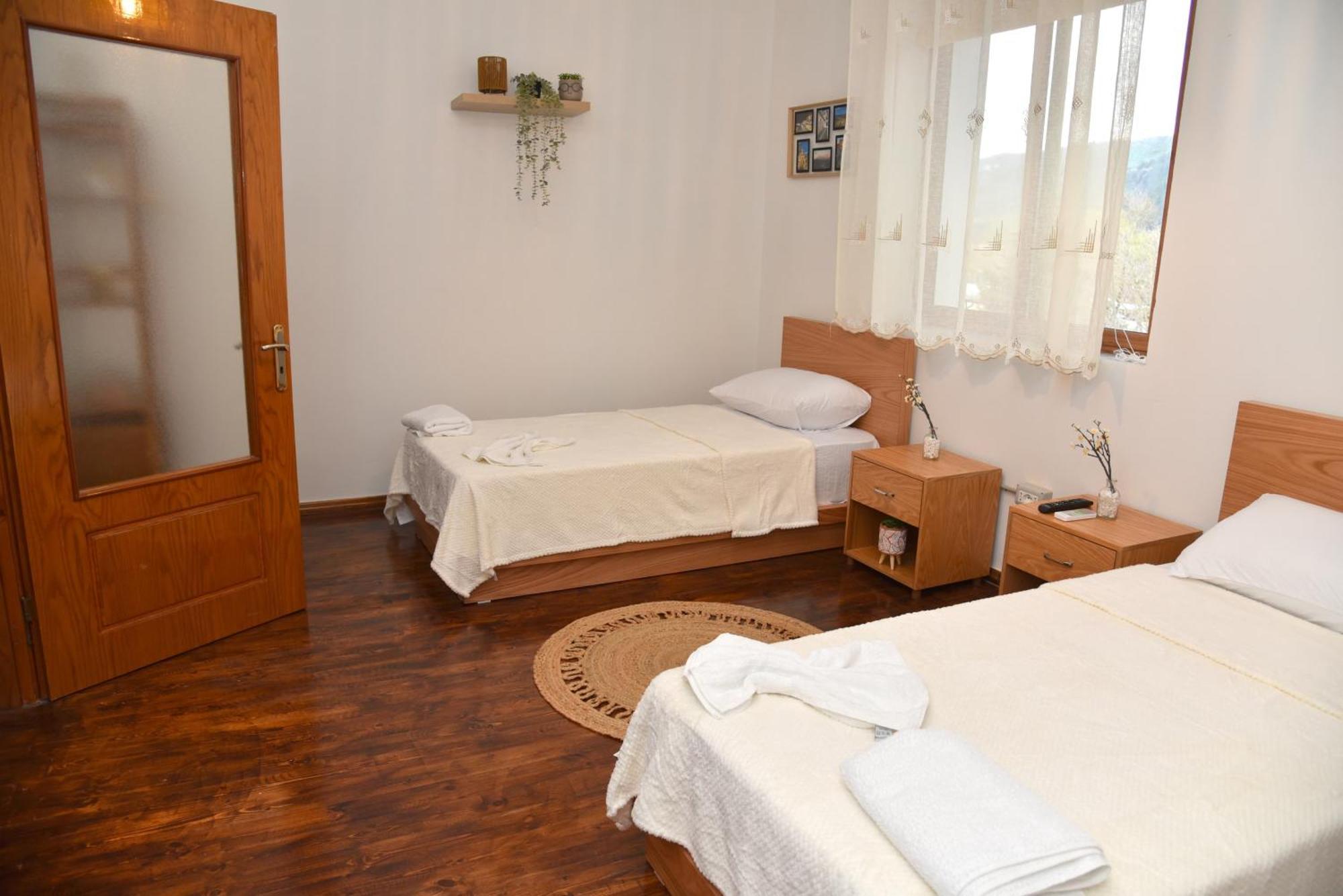 Apartamento Woodland Berat Exterior foto
