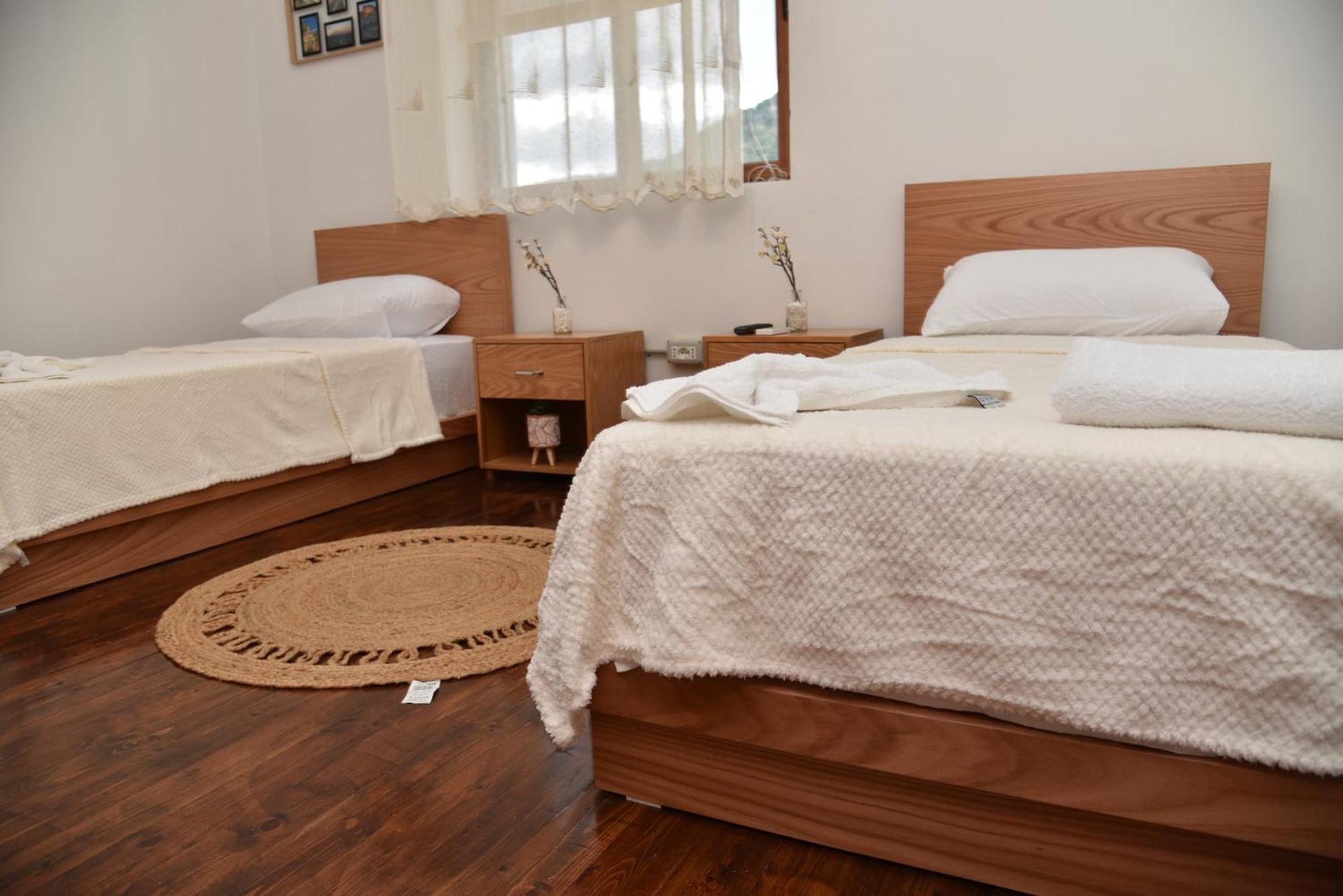 Apartamento Woodland Berat Exterior foto